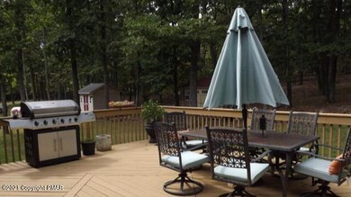 409 Lakeside Dr, East Stroudsburg, PA 18301 - photo 4