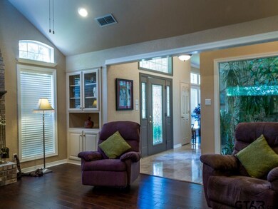 1406 1406 Kingspark Cir, Tyler, TX 75703 - photo 6