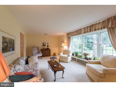 857 Parkridge Dr, Media, PA 19063 - photo 4