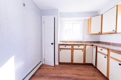 95 John St unit 1, Pawtucket, RI 02861 - photo 2