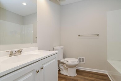 9734 Booth Ave, Kansas City, MO 64134 - photo 4
