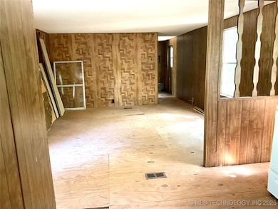 8108 Taylor Creek Rd, Kingston, OK 73439 - photo 4