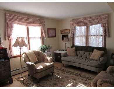 541 Riverside Dr, Florence, MA 01062 - photo 4