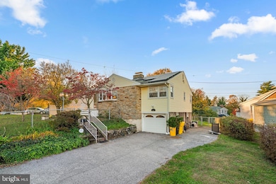 302 Regency Cir, Linthicum Heights, MD 21090 - photo 2