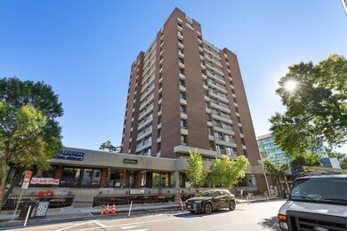 1105 Massachusetts Ave unit 7B, Cambridge, MA 02138 - photo 3