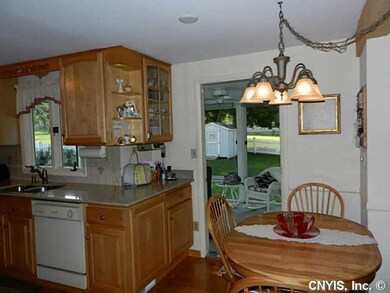 Kitchen Eat in Kitchen