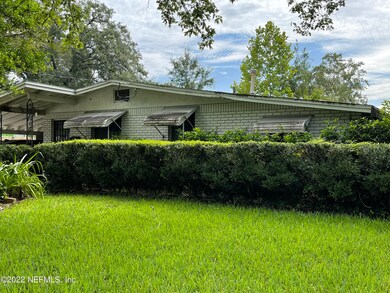 2119 Figaro Ln, Jacksonville, FL 32210 - photo 2