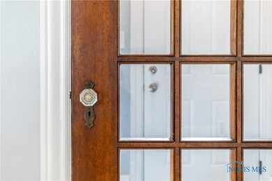 3753 Grantley Rd, Toledo, OH 43613 - photo 3