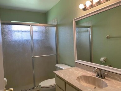 4405 Woodstock Dr unit D, West Palm Beach, FL 33409 - photo 7