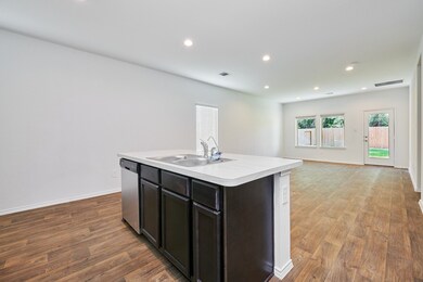 16877 Shortpines Dr, Conroe, TX 77302 - photo 5