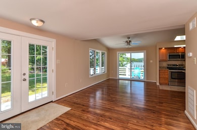 379 Buena Vista Dr, Colonial Beach, VA 22443 - photo 6