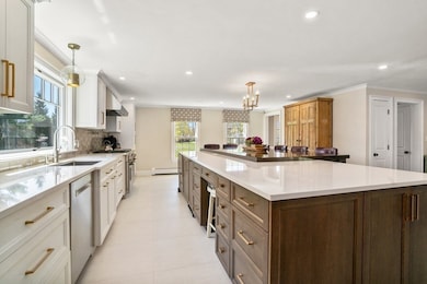 619 Main St, Hanover, MA 02339 - photo 4