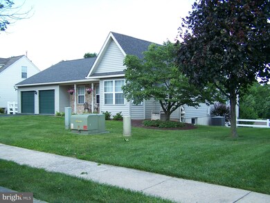 30 Greenleaf Cir, Perkasie, PA 18944 - photo 6