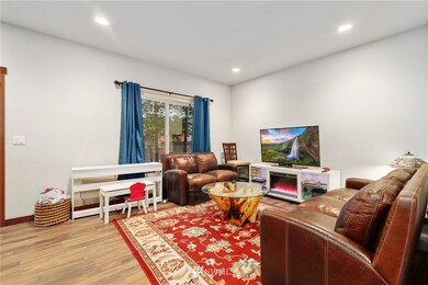 310 W Casino Rd unit 4, Everett, WA 98204 - photo 3