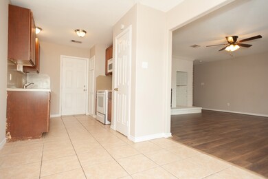 16622 David Glen Dr, Friendswood, TX 77546 - photo 7