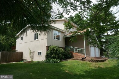 20609 Bluebird Ave, Hagerstown, MD 21742 - photo 3