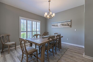 7 Dining Room