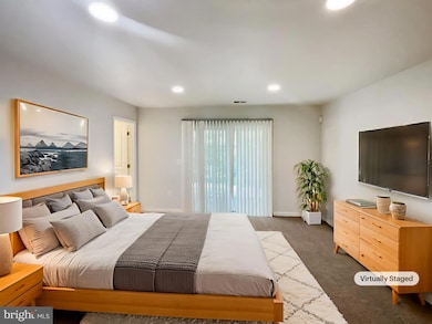 8366 Scotland Loop, Manassas, VA 20109 - photo 4