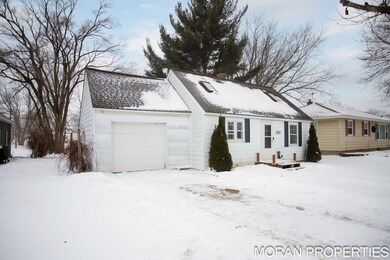 1-web-or-mls-892-college-ave