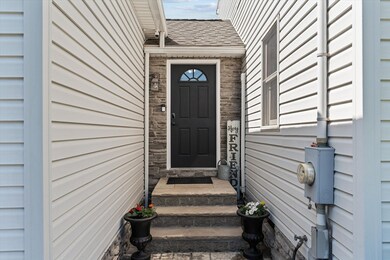 2 Litchfield Ave, Dracut, MA 01826 - photo 3