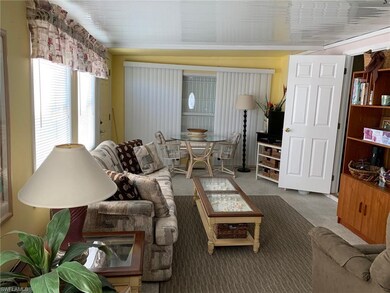 368 Bobcat Run unit 368, Naples, FL 34114 - photo 7