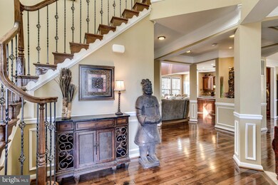 42925 Thornblade Cir, Ashburn, VA 20148 - photo 5