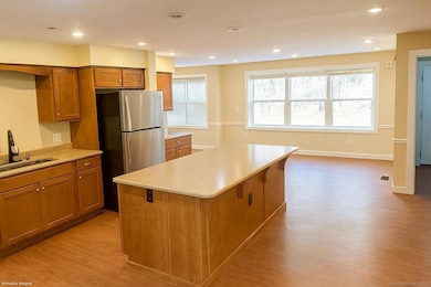 141 Valley St, New Haven, CT 06515 - photo 4