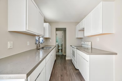 2142 E Taylor St unit 7, Phoenix, AZ 85006 - photo 5