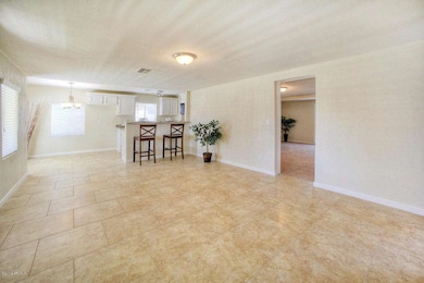 2217 N 25th St, Phoenix, AZ 85008 - photo 4