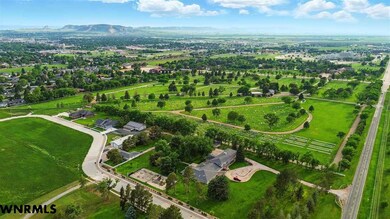 908 E 42nd St unit 4020 Hilltop Place, Scottsbluff, NE 69361 - photo 4