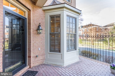 8519 Gavin Manor Ct unit 1, Chevy Chase, MD 20815 - photo 2