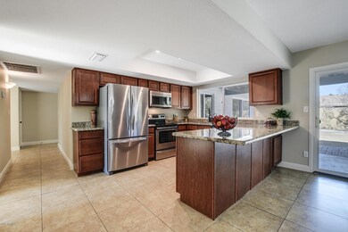 11-Kitchen