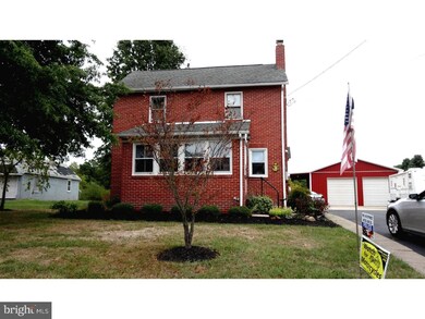 1012 Grosstown Rd, Pottstown, PA 19464 - photo 2