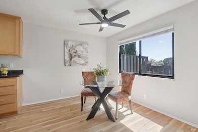 900 Cambridge Dr unit 51, Benicia, CA 94510 - photo 6