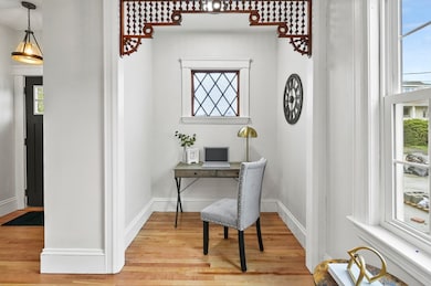 30 Boardman St, Worcester, MA 01606 - photo 6