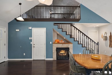 602 Oak Leaf Ct-9