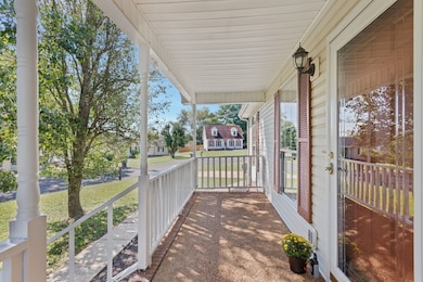 103 Saint Margarett Cir, Columbia, TN 38401 - photo 5