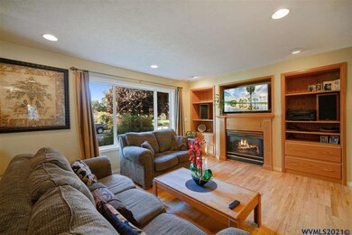 4810 Shoreline Dr N, Keizer, OR 97303 - photo 5