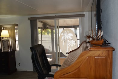 1521 Ohio Ave, Frostproof, FL 33843 - photo 3