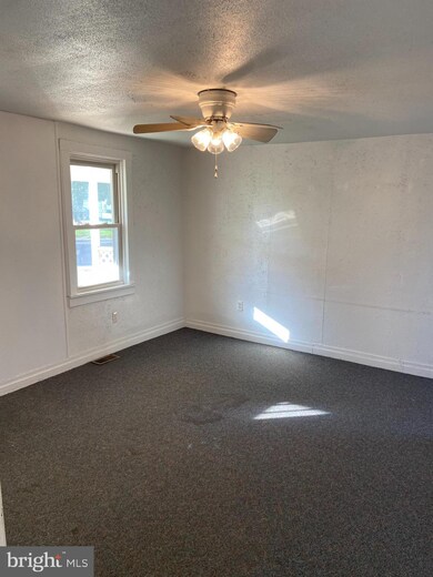 912 North Ave, Sykesville, MD 21784 - photo 4