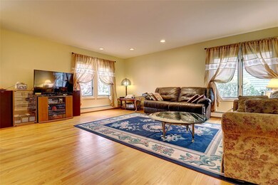 181 Laurel Ave unit 5, Providence, RI 02906 - photo 6