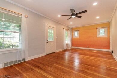 592 E Garfield Rd, Aurora, OH 44202 - photo 3