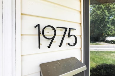 1975 Ward Rd, Columbus, OH 43224 - photo 5