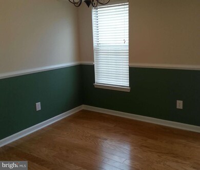 146 Edinburgh Square, Sterling, VA 20164 - photo 6