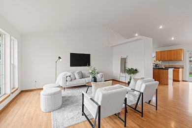 3827 E 27th Ave, Spokane, WA 99223 - photo 3