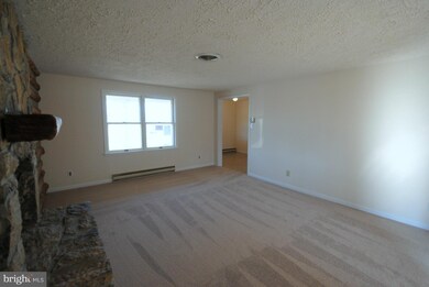 1866 Crums Church Rd, Berryville, VA 22611 - photo 4