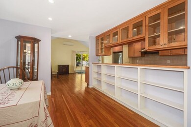 265 Elsinore St, Concord, MA 01742 - photo 7