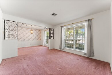 1067 Thornton Rd, Houston, TX 77018 - photo 4