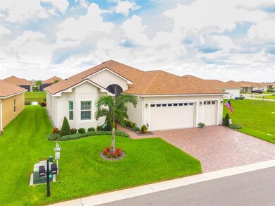 1410 Colonial Ct, Winter Haven, FL 33884 - photo 3