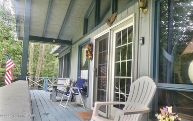 1069 Wild Turkey Ln, Bushkill, PA 18324 - photo 4